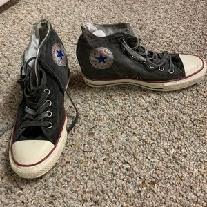 Converse platform sneakers 9.5